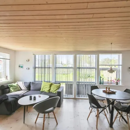 度假居 Algeth - 350m From The Sea In Bornholm By Interhome