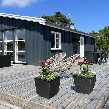 Holiday home Algeth - 350m From The Sea In Bornholm By Interhome